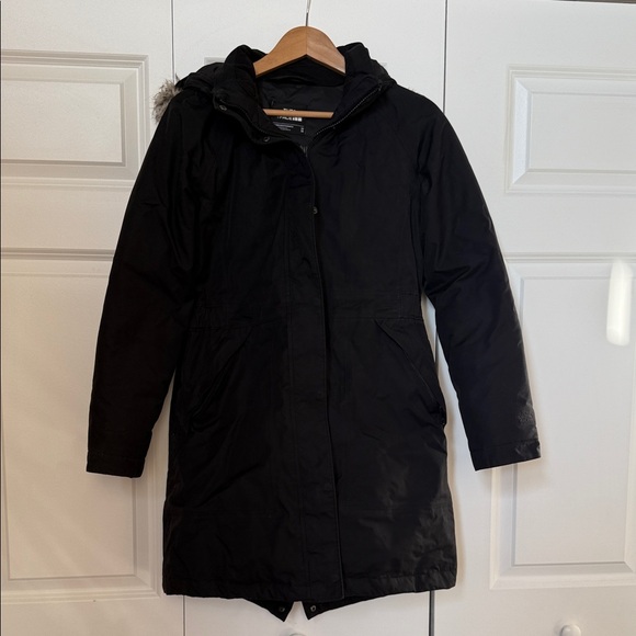 The North Face Black Arctic Parka - Picture 1 of 4